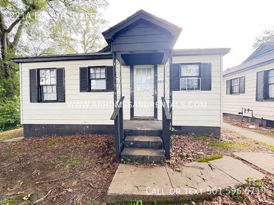 Apartment for rent at 221A E 19th St, North Little Rock, AR 72114