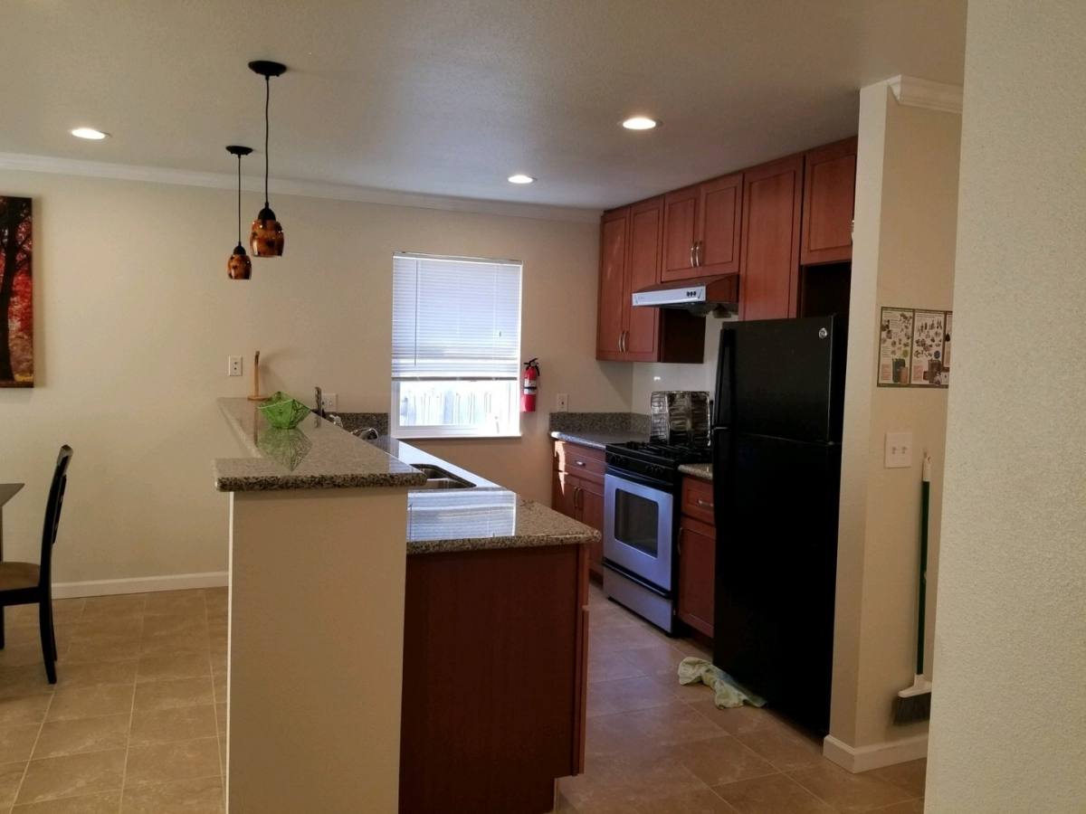 House for rent at 881 Stanford Ave, Emeryville, CA 94608