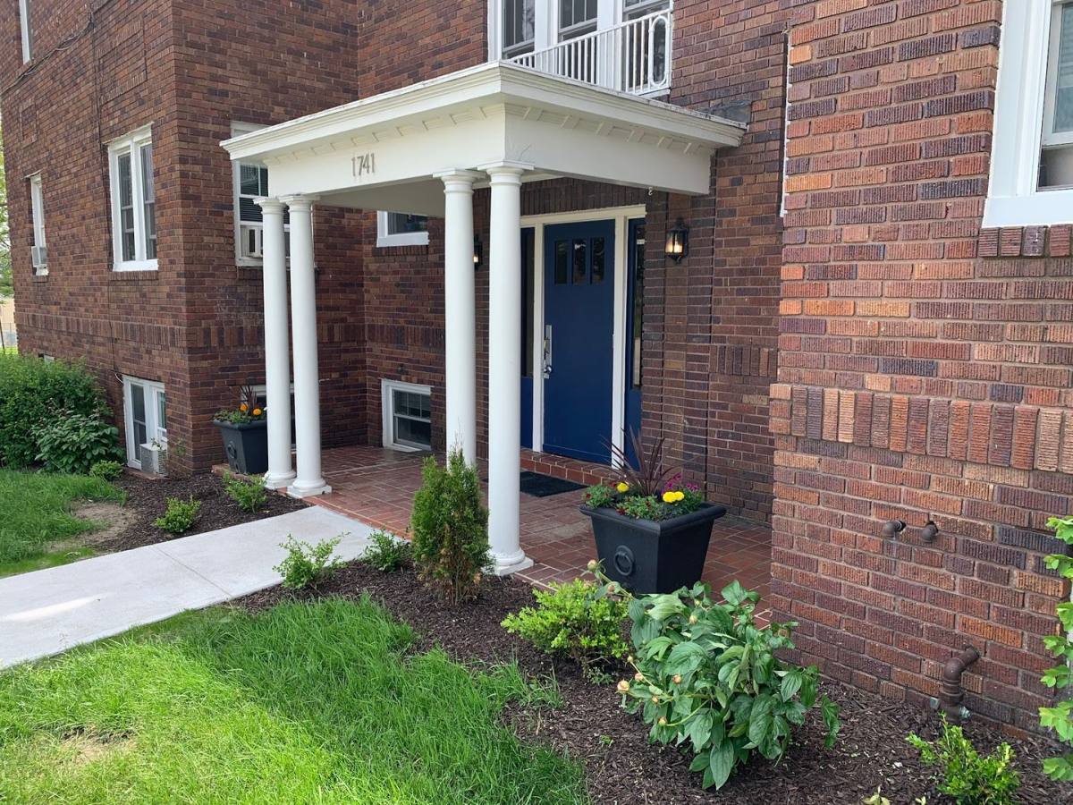 Apartment for rent at 1741 K St, Lincoln, NE 68508