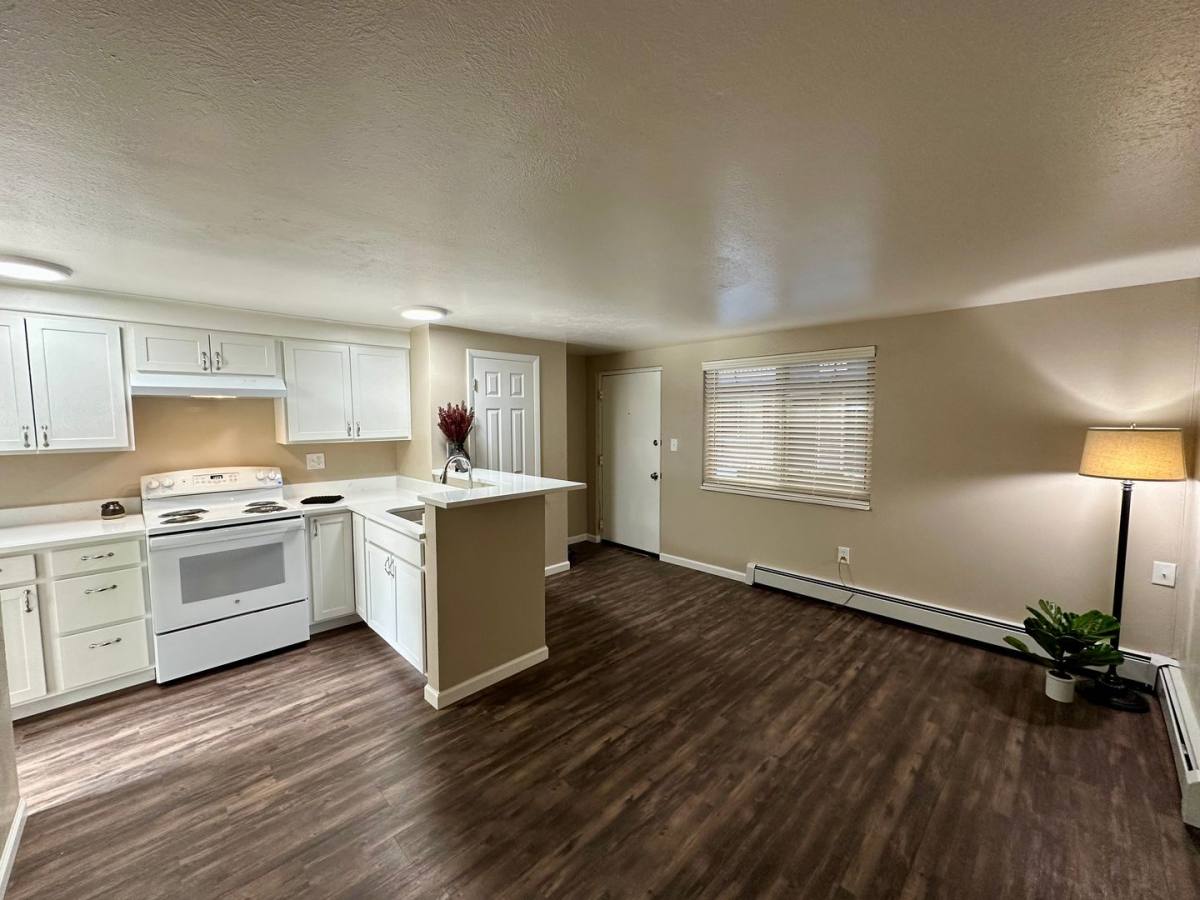 Apartment for rent at 835 S Quebec St, Denver, CO 80247