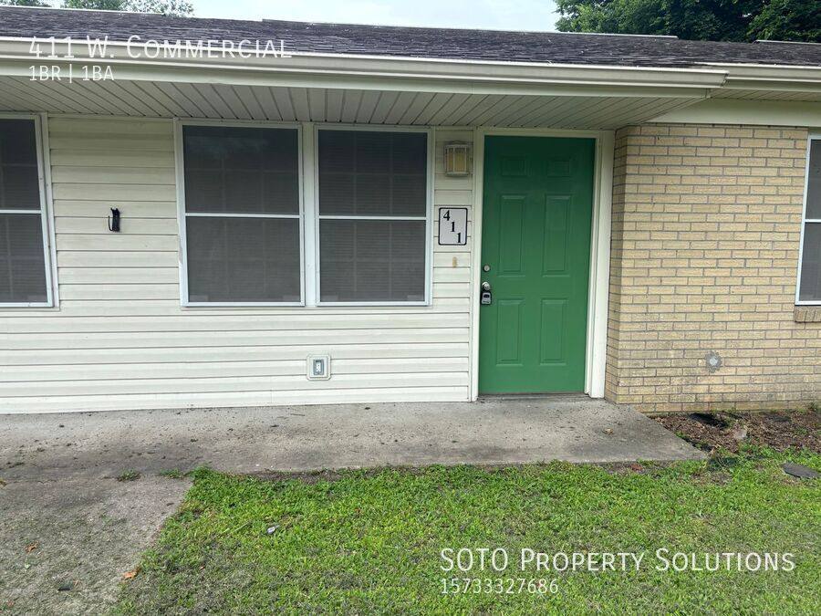Apartment for rent at 411 W Commercial, Charleston, MO 63834