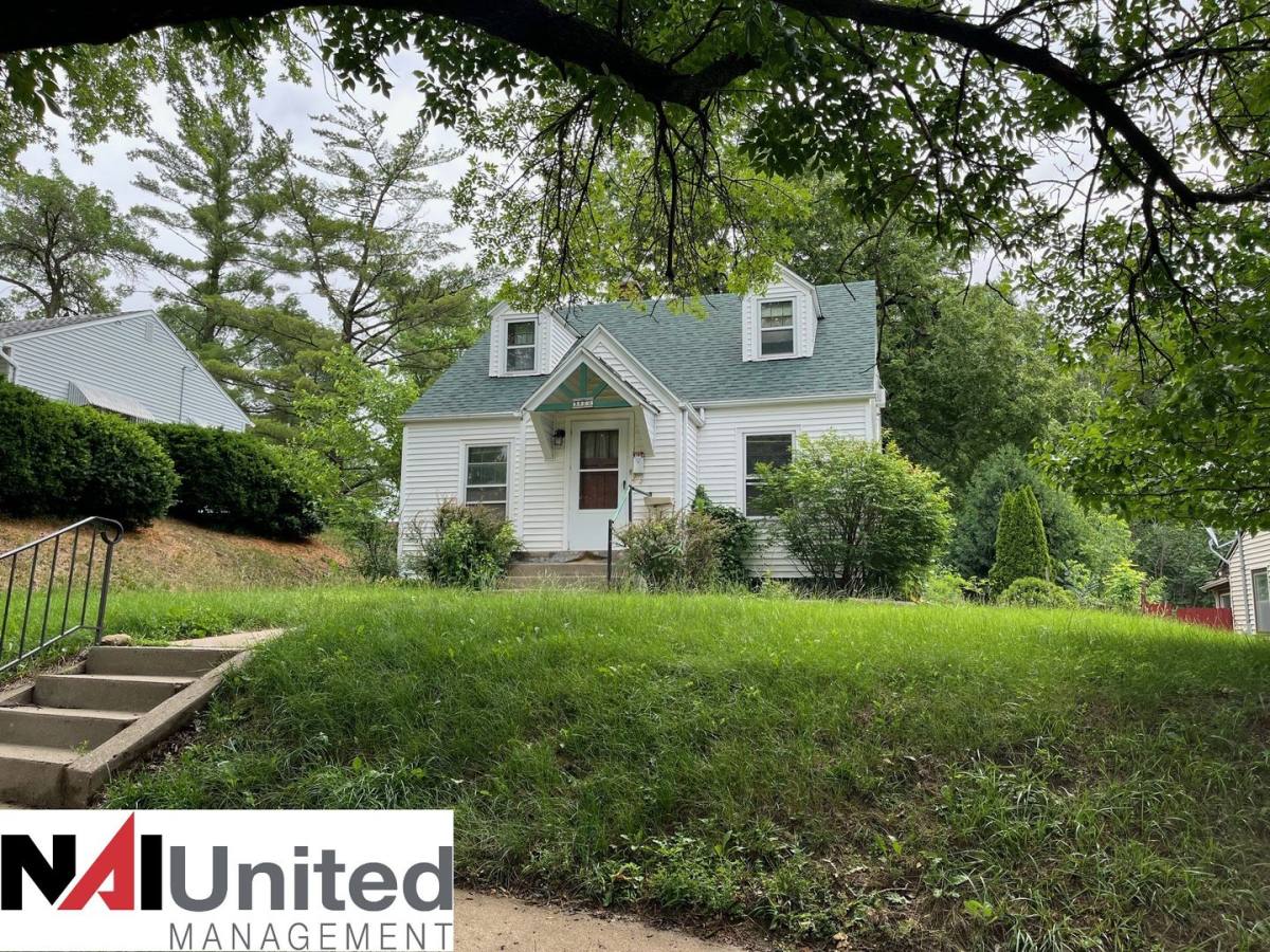House for rent at 3422 Virginia St, Sioux City, IA 51104