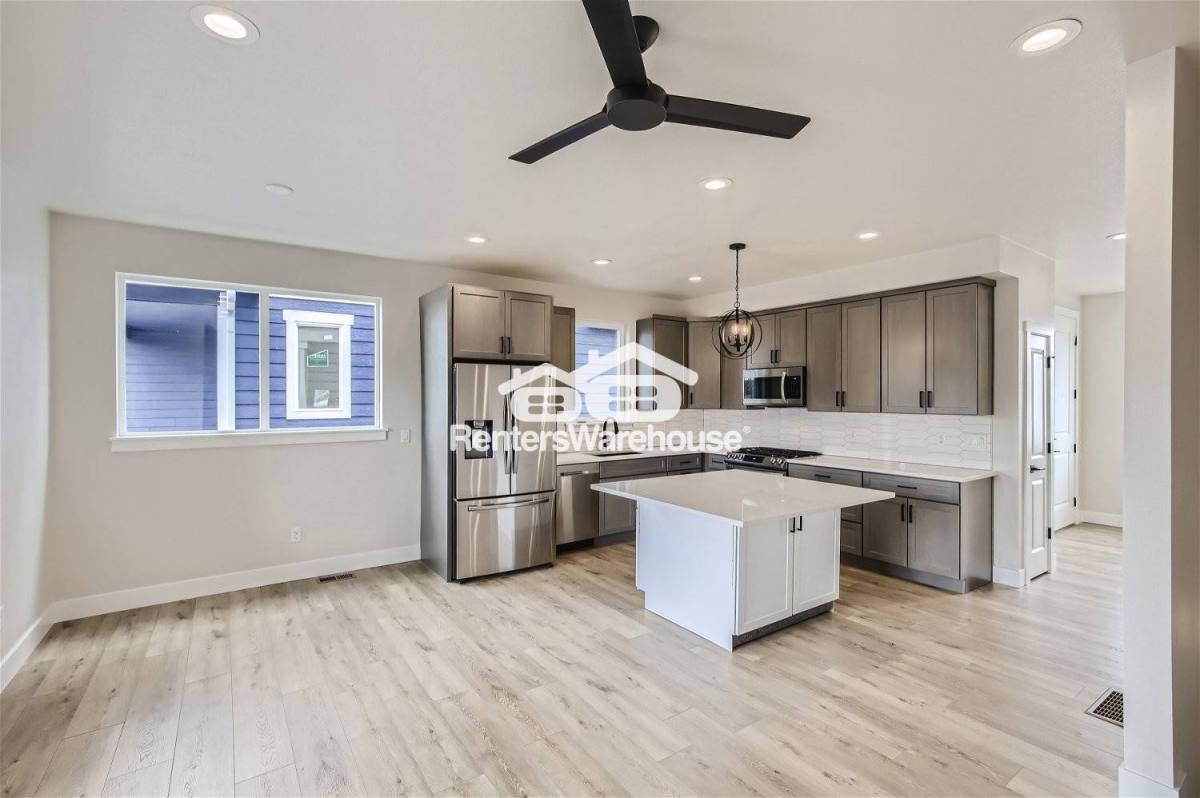 1351 Baker St, Longmont, CO 80501