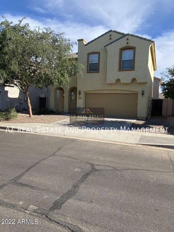 House for rent at 1027 E La Salle St, Phoenix, AZ 85040