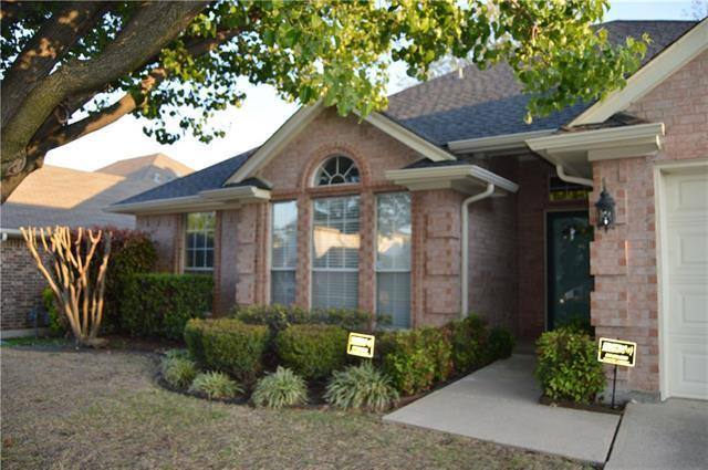 House for rent at 1025 Westgrove Dr, Fort Worth, TX 76179
