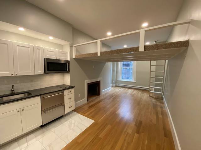 Apartment for rent at 399 Marlborough St #2, Boston, MA 02115