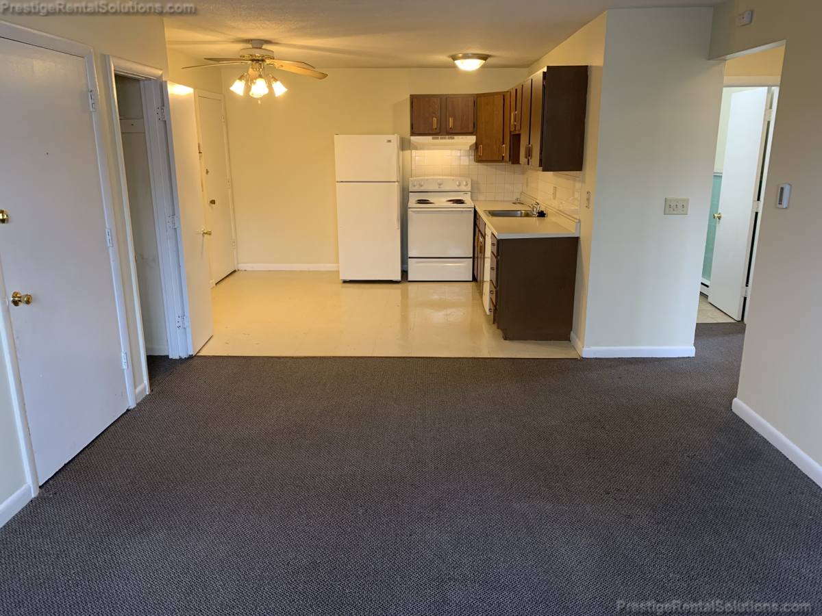 Apartment for rent at 28 Dinan Dr #2, Gardner, MA 01440