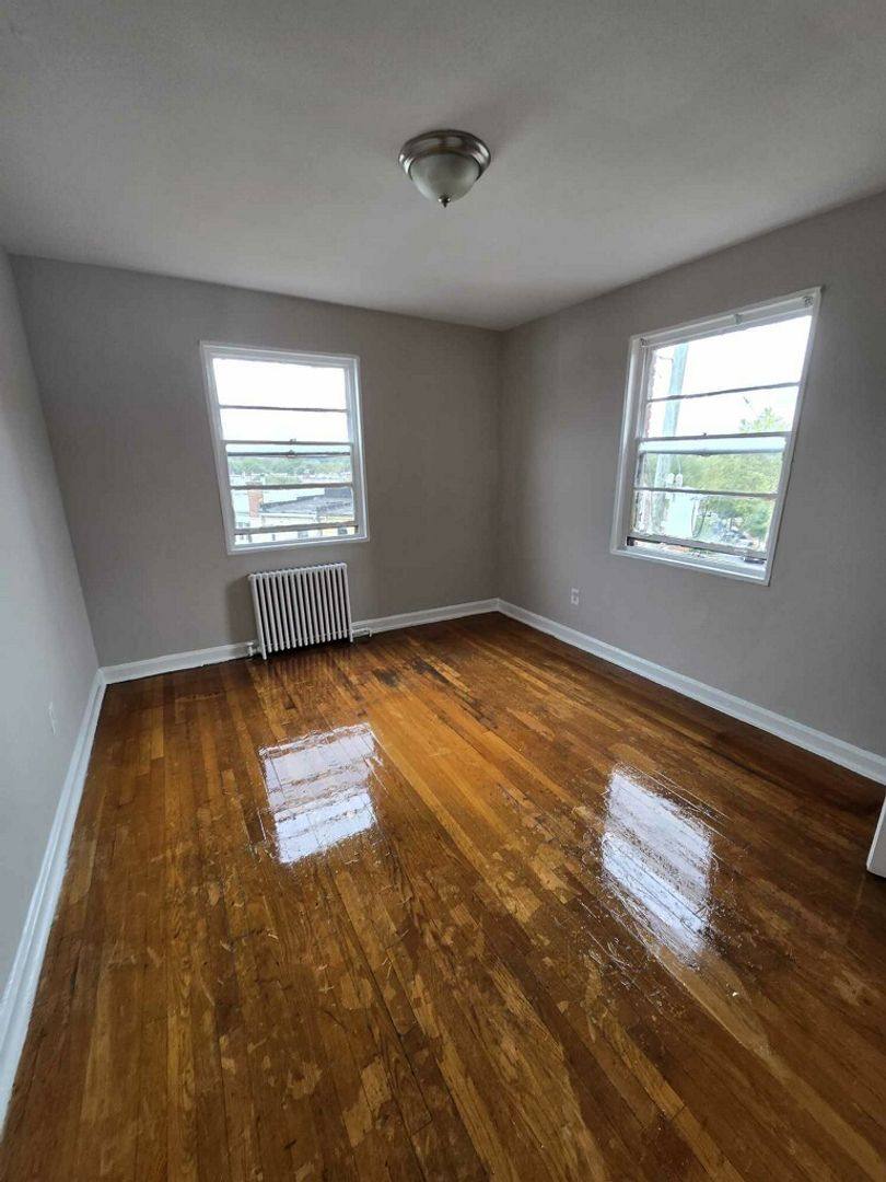 Apartment for rent at 140 Kenilworth Ave NE, Washington, DC 20019