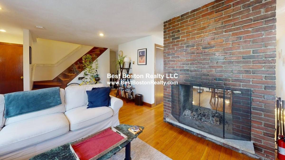 House for rent at 24 Saville St, Cambridge, MA 02138