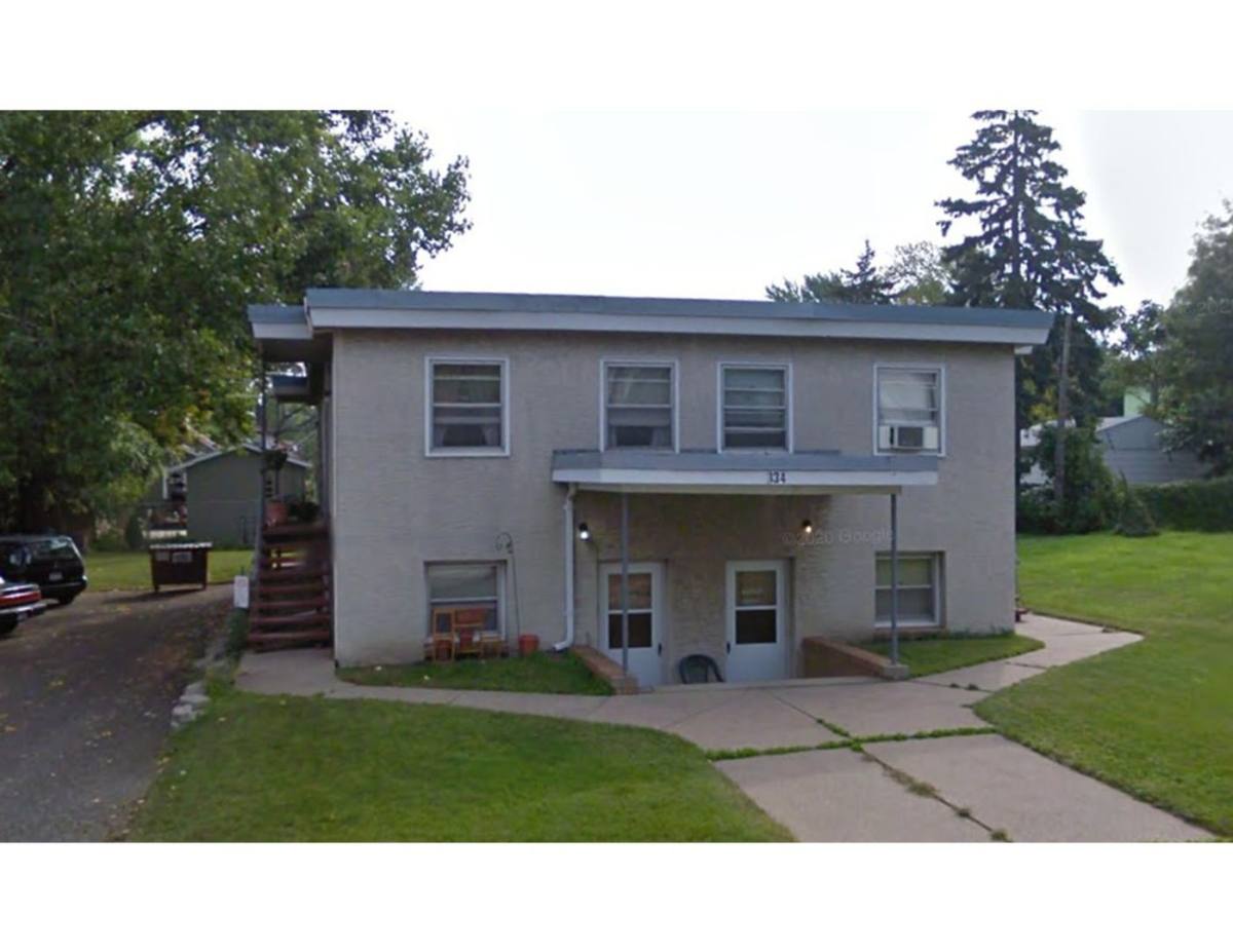Apartment for rent at 834 Allen Ave, Saint Paul, MN 55118