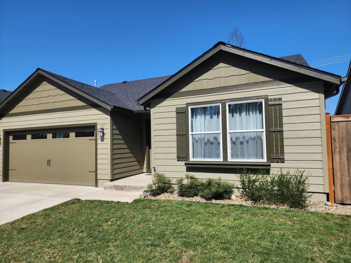 House for rent at 5038 Squirrel St, Springfield, OR 97478