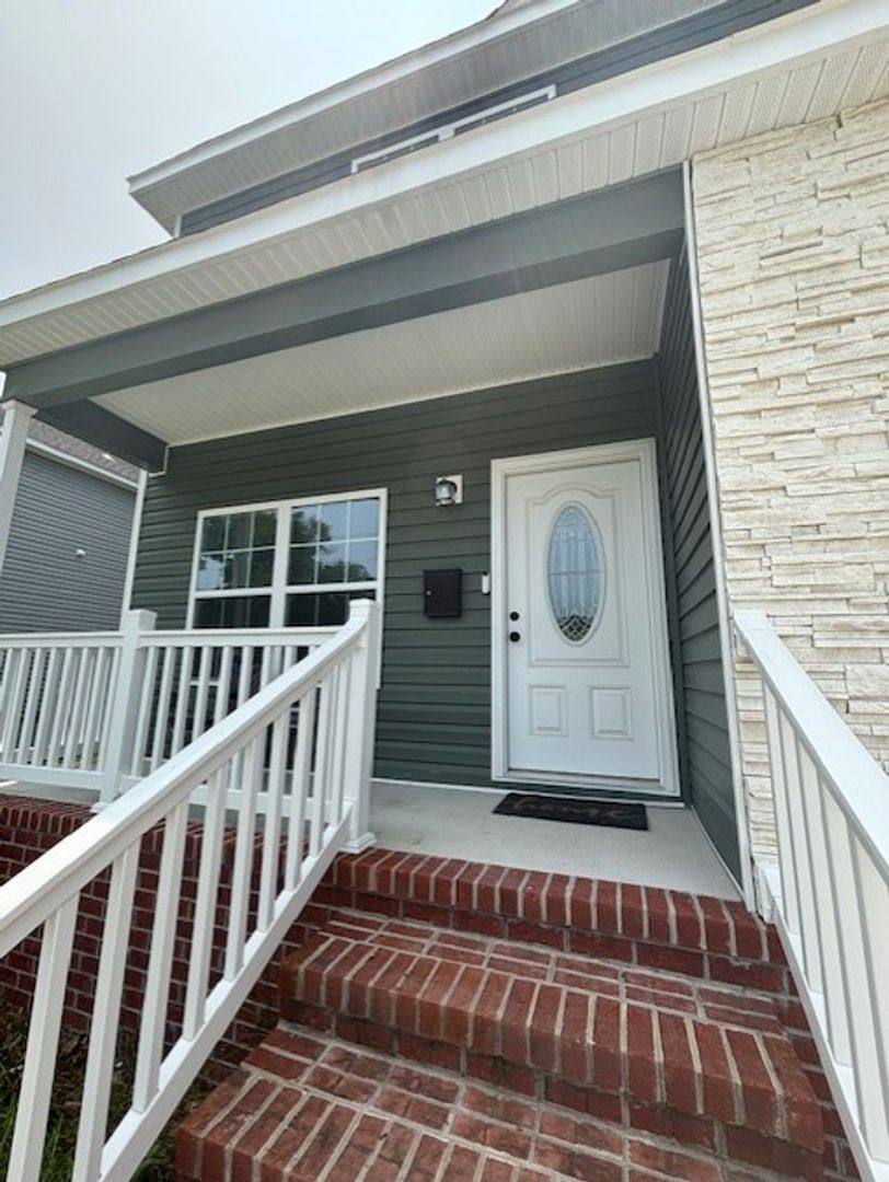 House for rent at 6109 Roanoke Ave, Newport News, VA 23605
