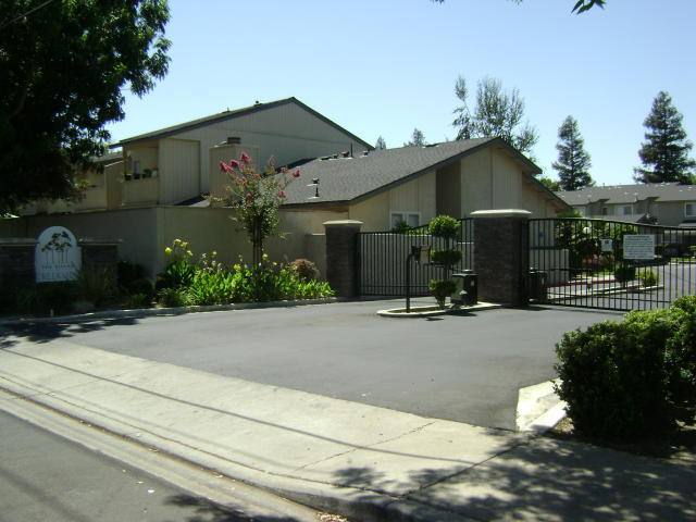 Townhouse for rent at 560 Pirinen Lane, Modesto, CA 95354