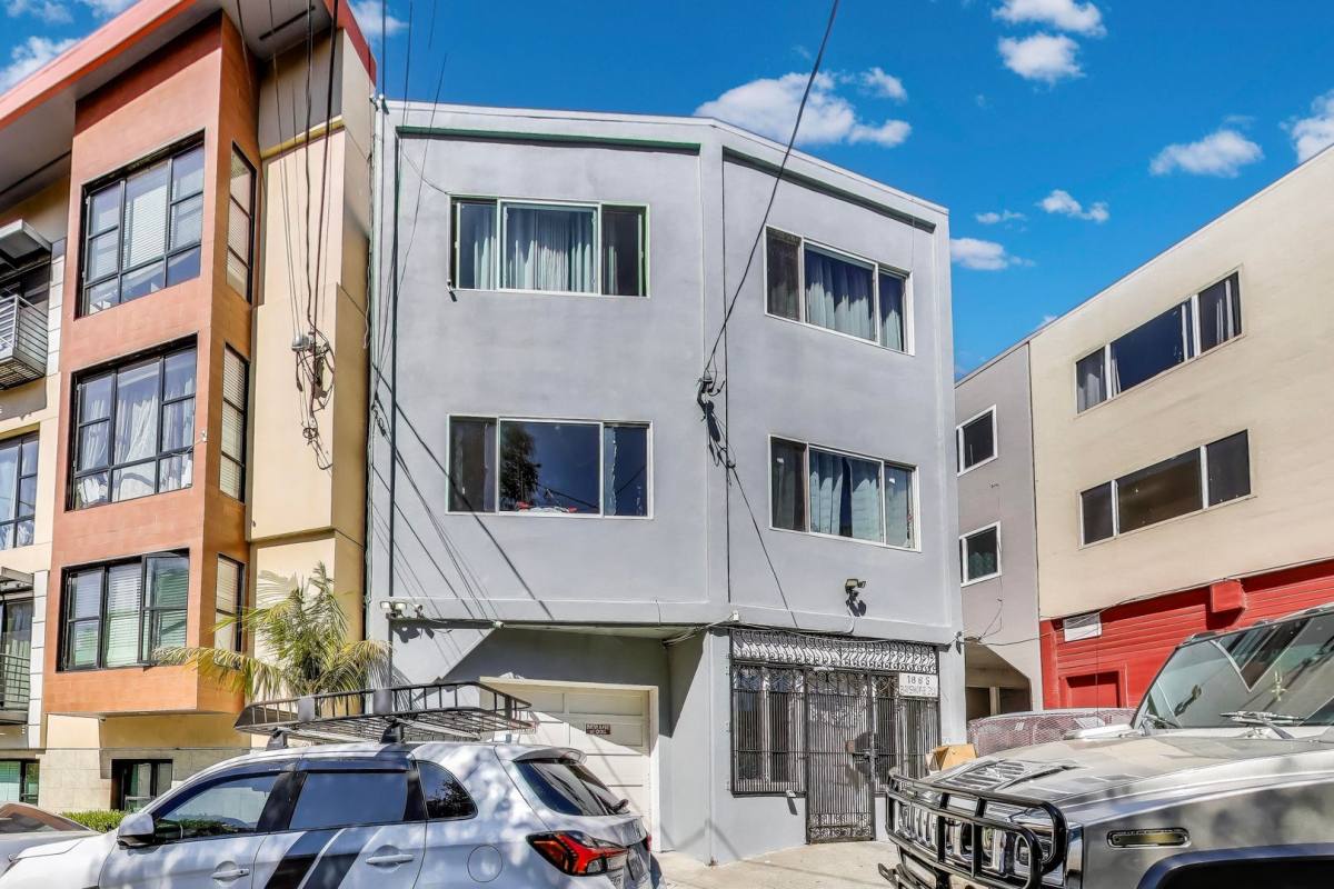 Apartment for rent at 1885 Bayshore Blvd, San Francisco, CA 94124