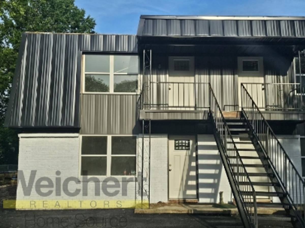 Apartment for rent at 1308 S 7th St, Paragould, AR 72450