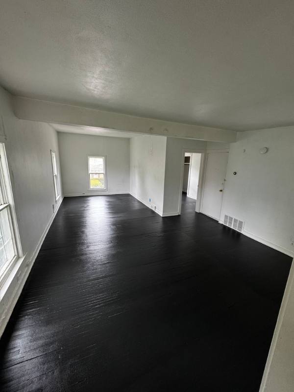 Apartment for rent at 13 Walker Place #15S, Elgin, IL 60120
