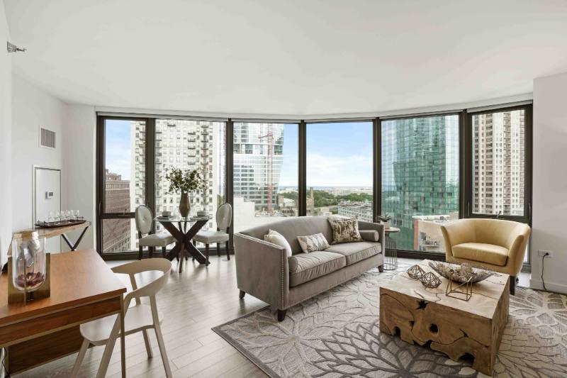 Apartment for rent at 981 S State St, Chicago, IL 60605