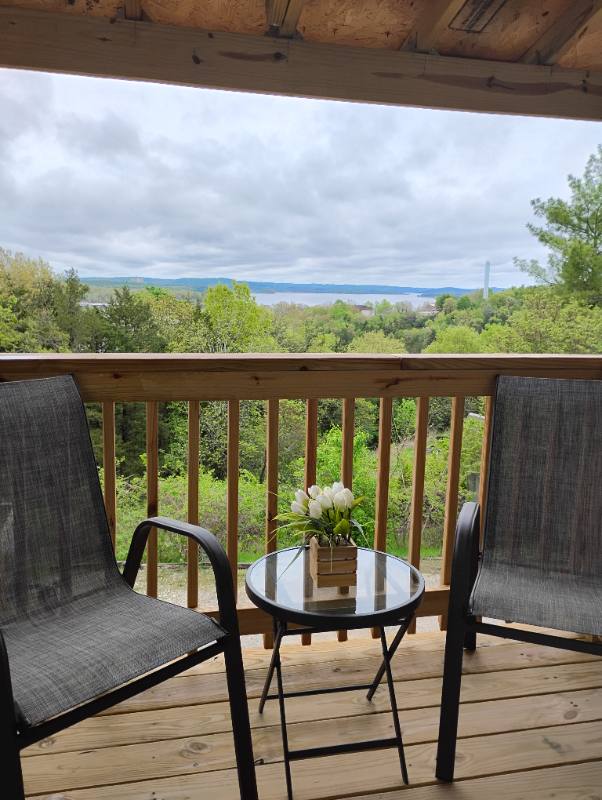 Apartment for rent at 2040 Indian Point Rd #5, Branson, MO 65616