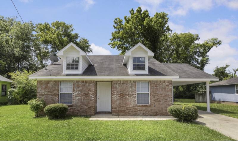 House for rent at 1735 Barrett Ave, Jackson, MS 39204