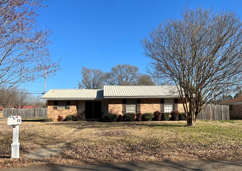 House for rent at 4310 Ida Lou Dr, Texarkana, TX 75503