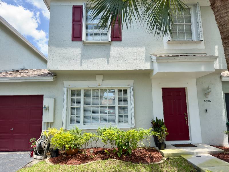 Townhouse for rent at 6006 Plum Isle Way, Fort Lauderdale, FL 33321
