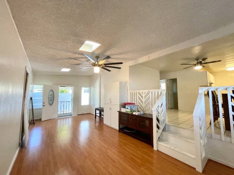 Apartment for rent at 1279 Manulani St B, Kailua, HI 96734