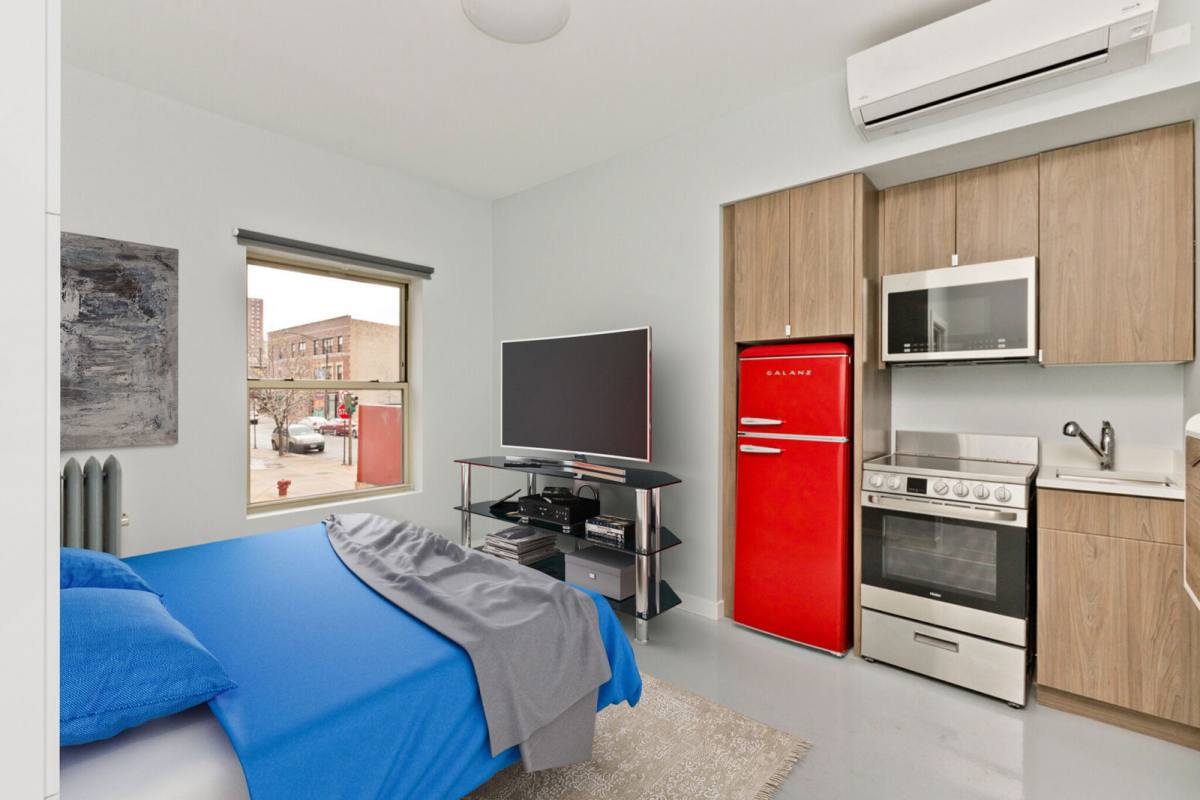 Apartment for rent at 4700 N Racine Ave #101, Chicago, IL 60640