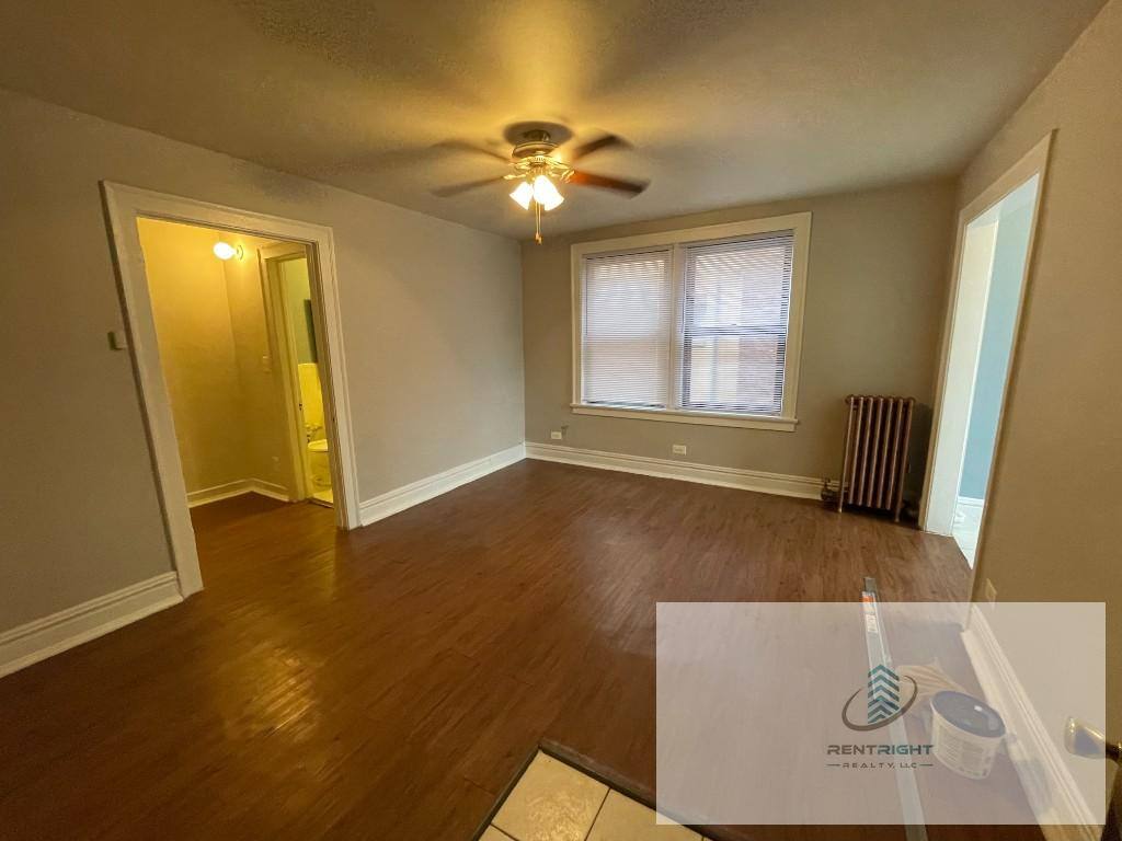 Apartment for rent at 4236 N Broadway, Chicago, IL 60613
