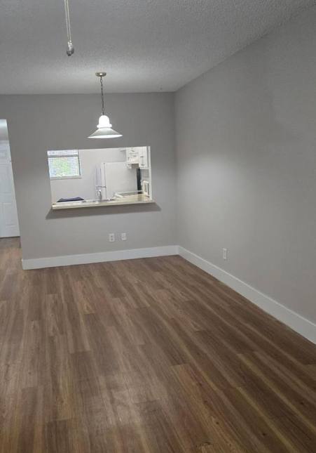Apartment for rent at 15701 W Waterside Circle, Fort Lauderdale, FL 33326