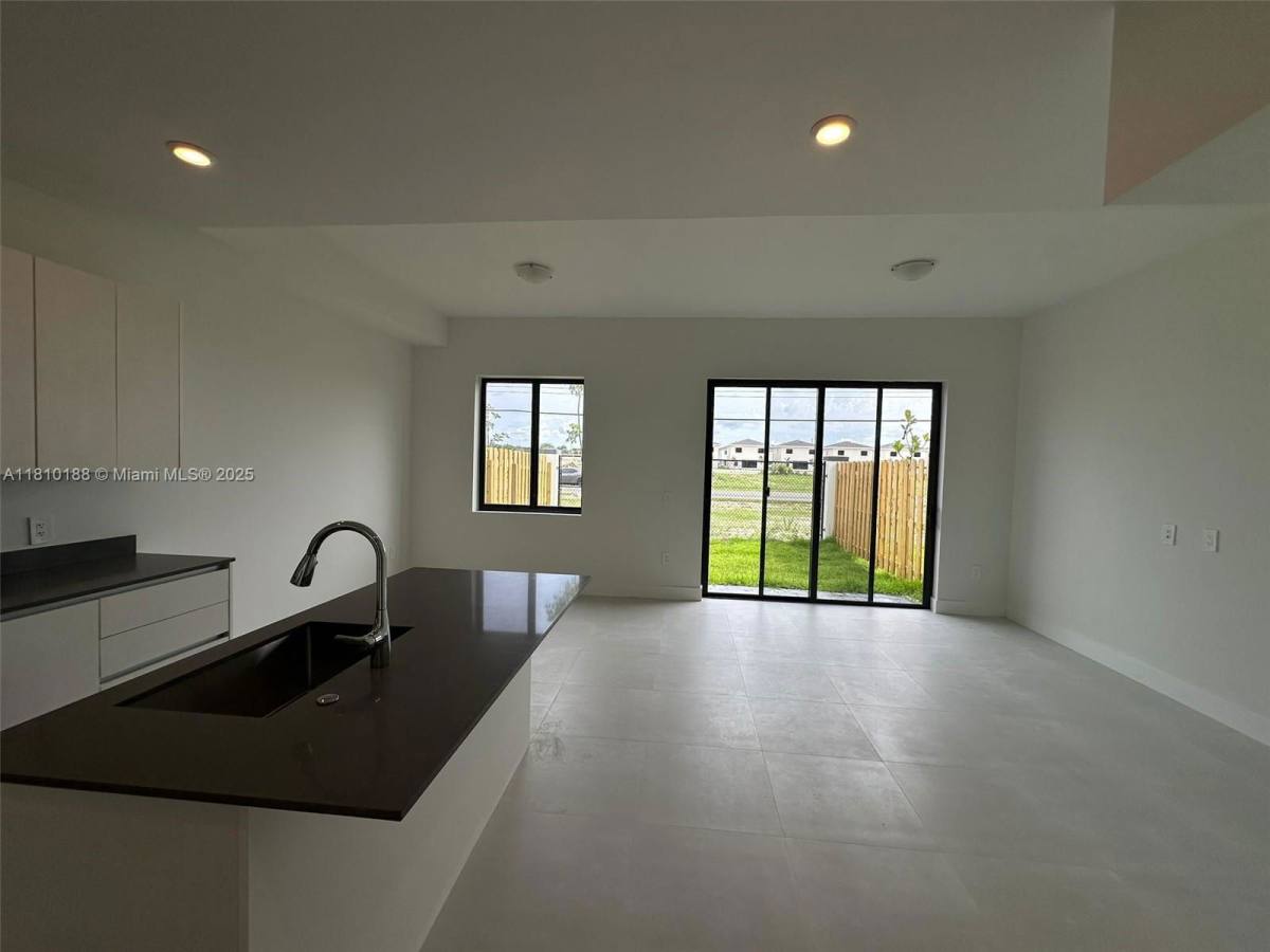 Townhouse for rent at 18977 SW 344th St, Homestead, FL 33034