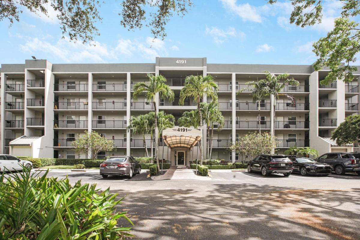 Condo for rent at 4191 Cypress Reach Court #206, Pompano Beach, FL 33069