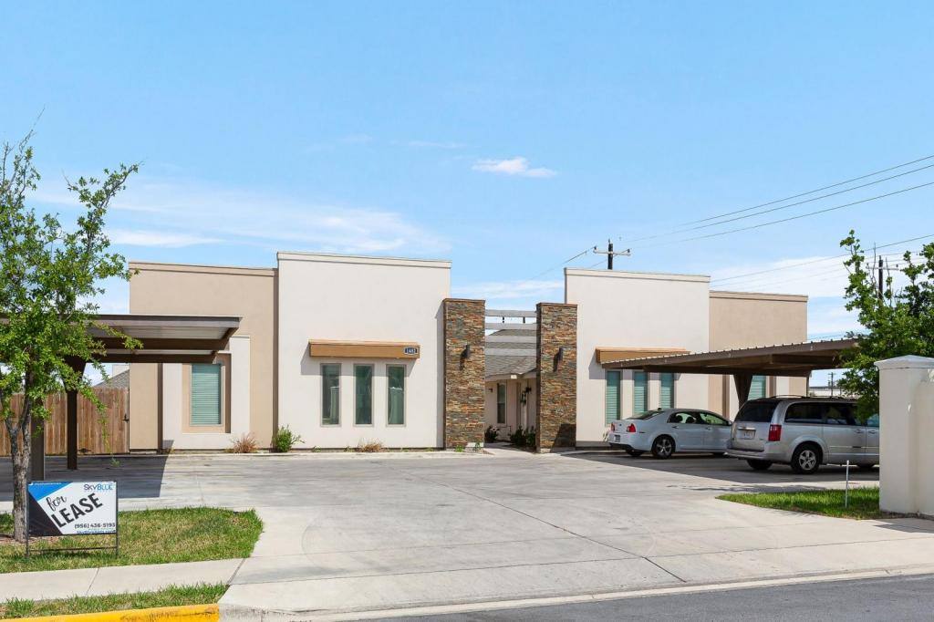 Apartment for rent at 1402 Coyote Hills #3, Edinburg, TX 78541