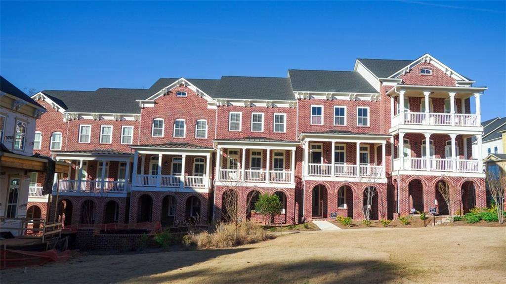 Townhouse for rent at 1923 Morrison Dr, Decatur, GA 30033