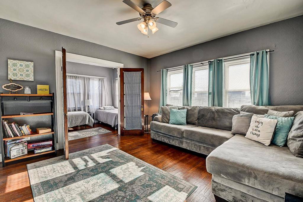 Apartment for rent at 2808 N Capitol Ave, Indianapolis, IN 46208