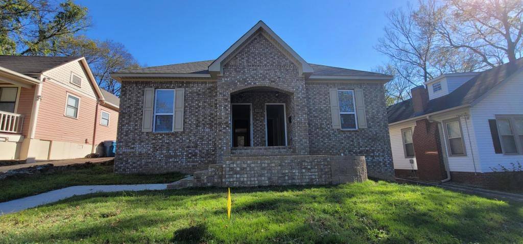 Apartment for rent at 107 S Valentine #A, Little Rock, AR 72205