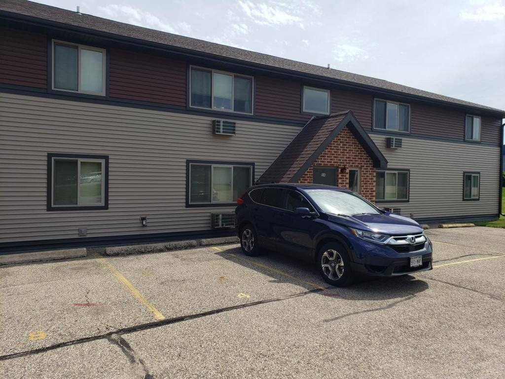 Apartment for rent at 104 Sunset Lane #8, Waunakee, WI 53597