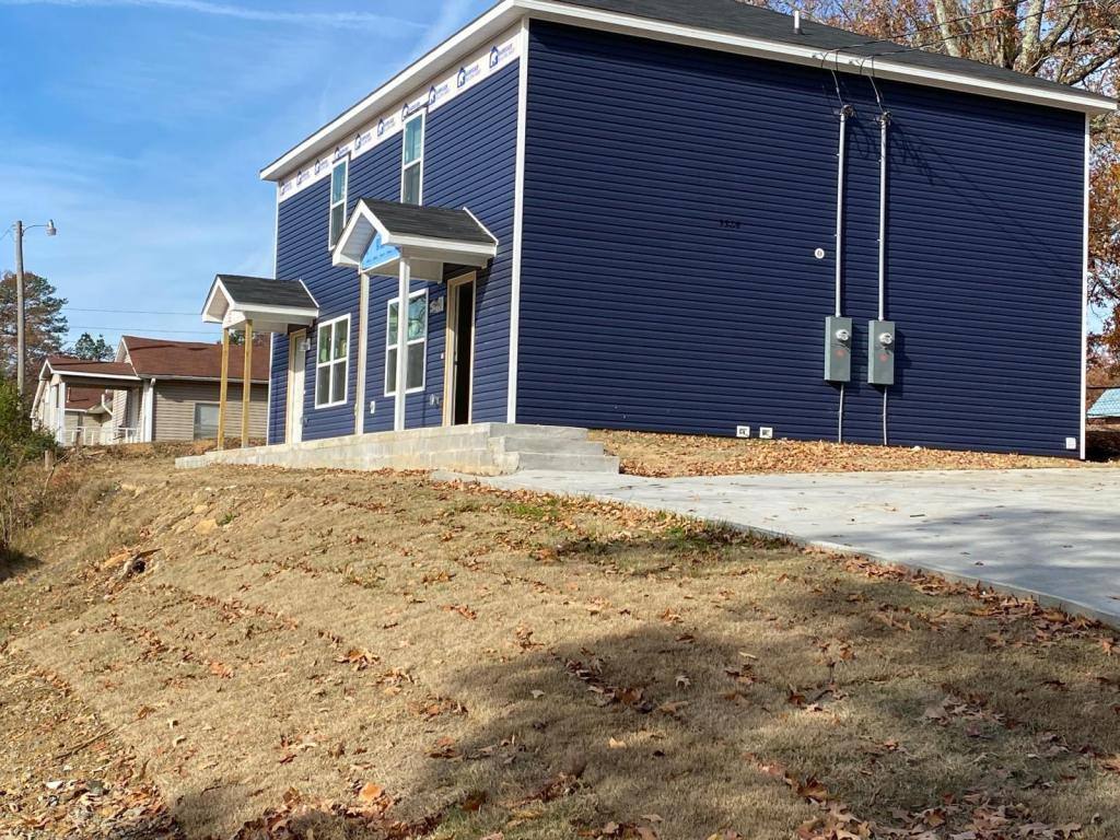 House for rent at 3308 Longcoy St #B, Little Rock, AR 72204