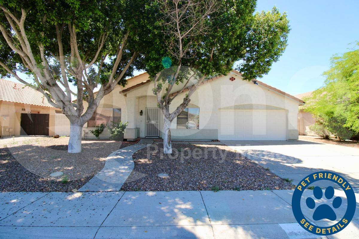 House for rent at 511 E Pinto Dr, Gilbert, AZ 85296