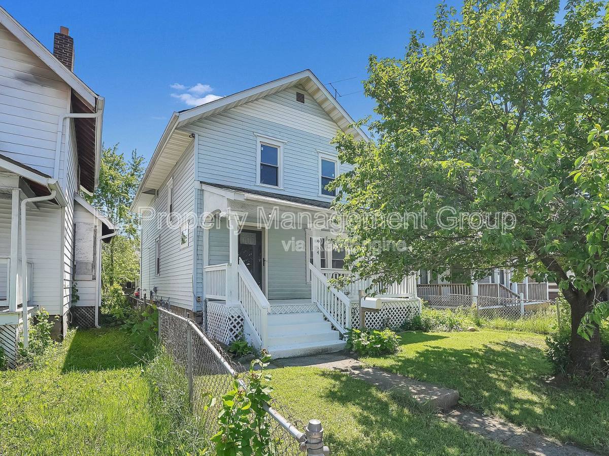 Apartment for rent at 914 Lockbourne Rd, Columbus, OH 43206