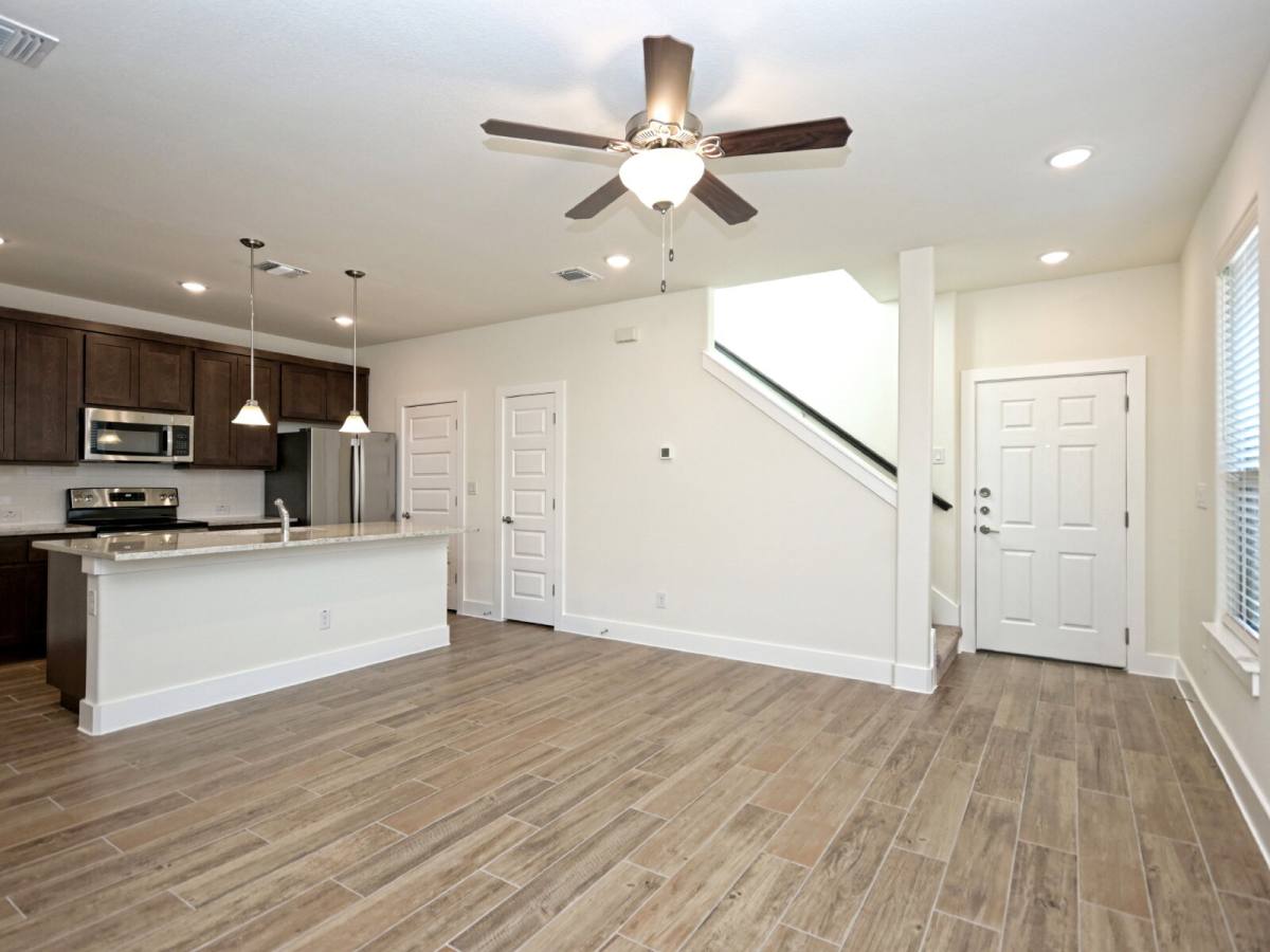 Townhouse for rent at 411 Parkline Dr, Georgetown, TX 78626