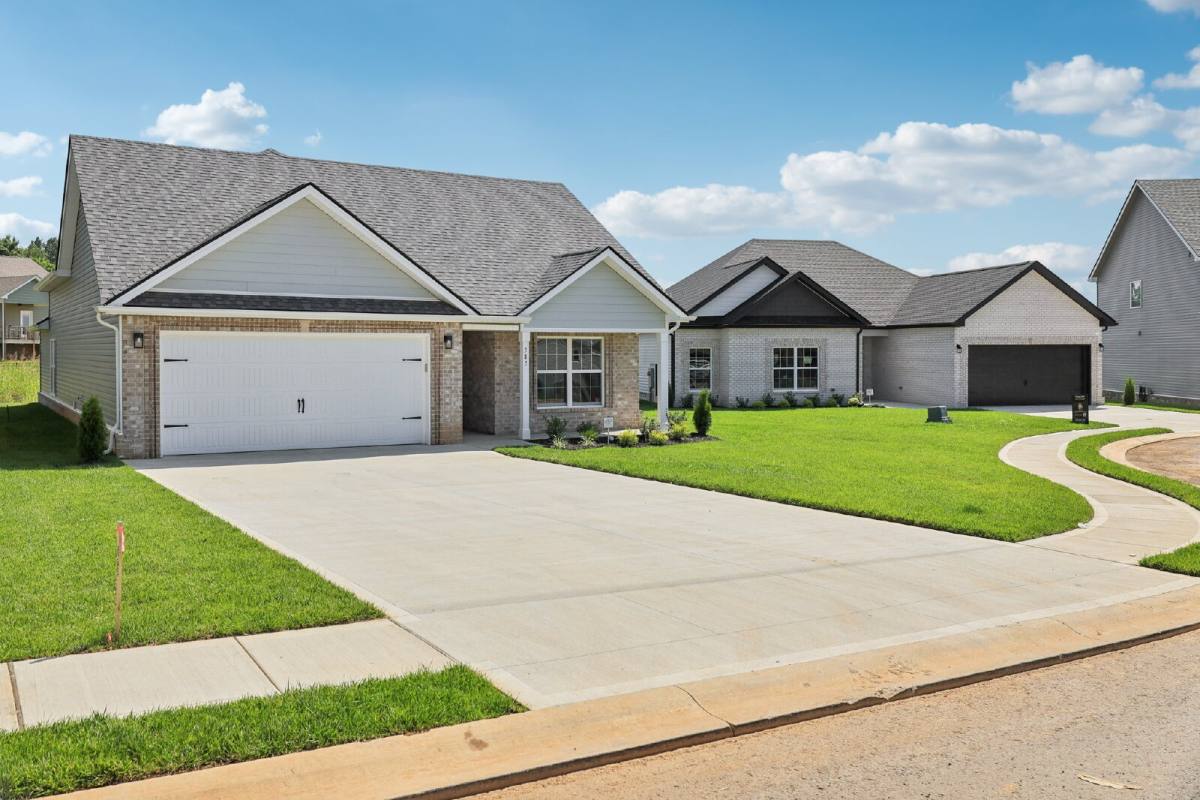 House for rent at 383 Kingland Lane, Clarksville, TN 37043
