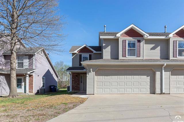 Townhouse for rent at 3506 W 24th St, Lawrence, KS 66047