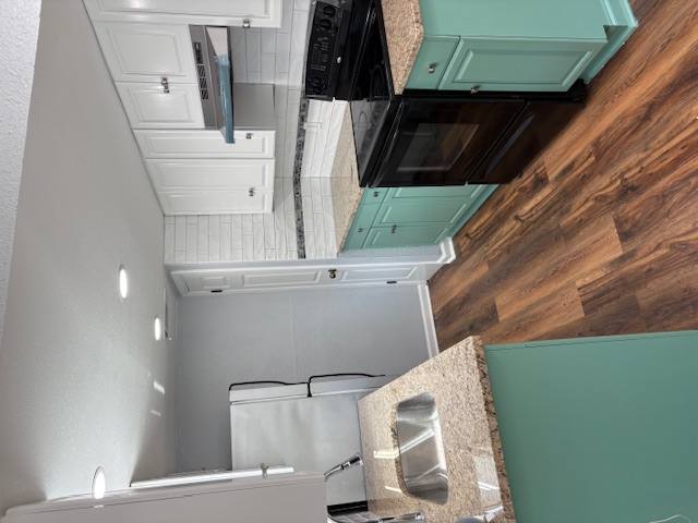 Apartment for rent at 413 Bauer Dr #4, Port Lavaca, TX 77979