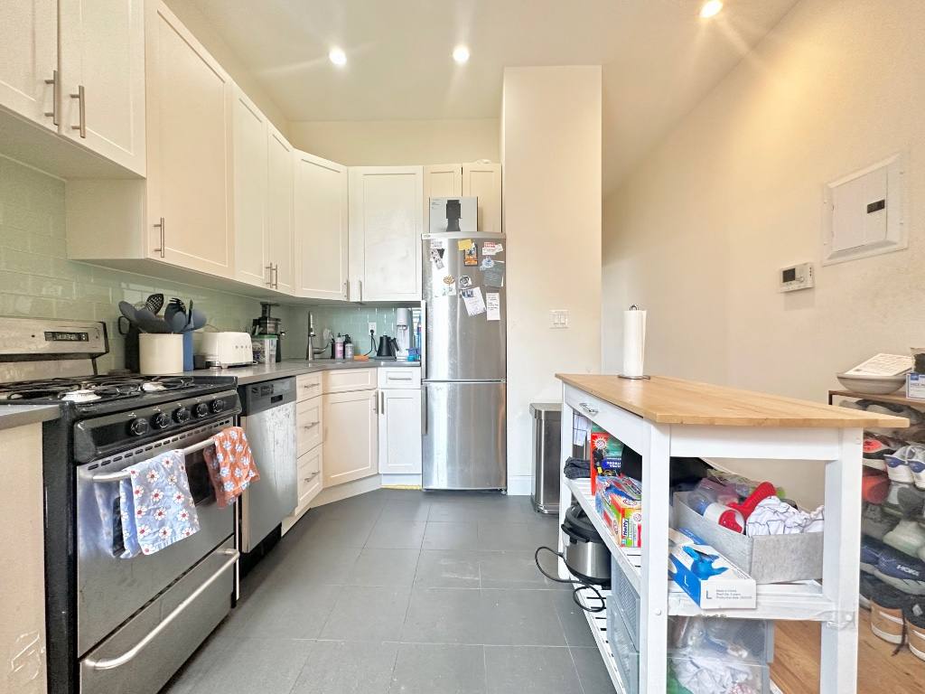 Apartment for rent at 68 Hausman St #3, Brooklyn, NY 11222