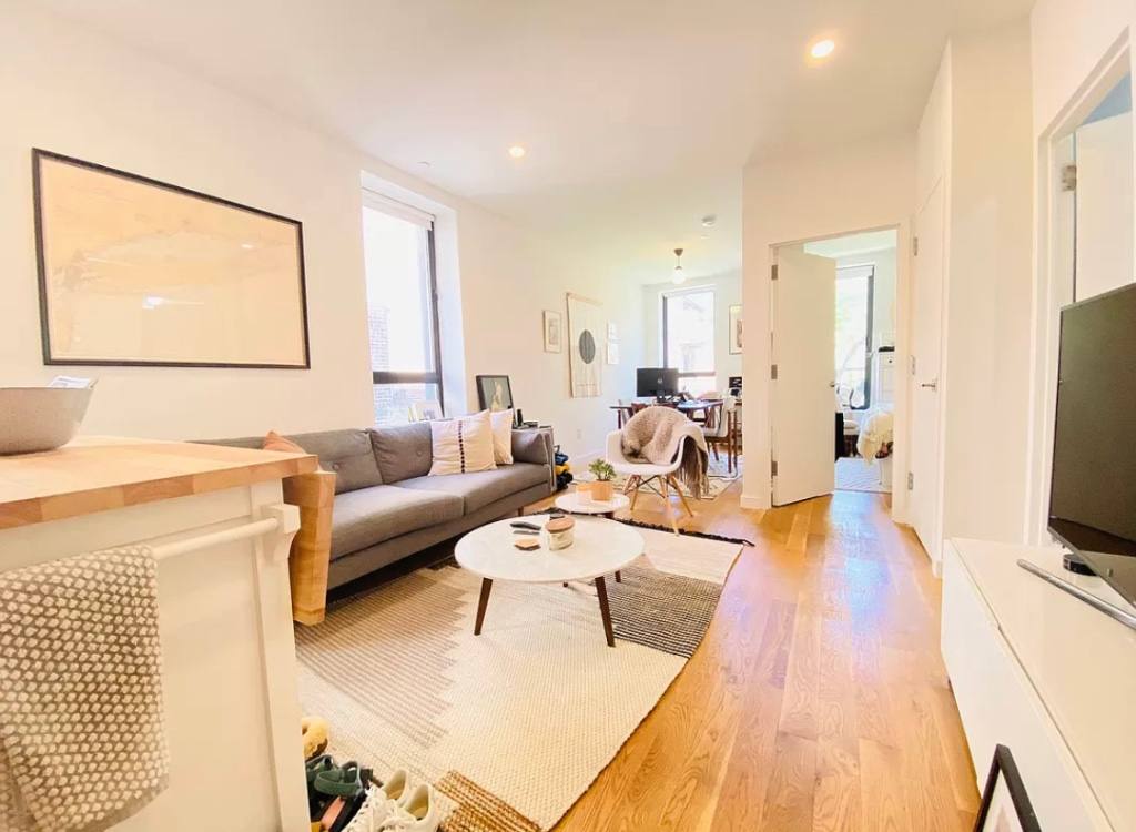 Townhouse for rent at 137 Nelson St #2B, Brooklyn, NY 11231