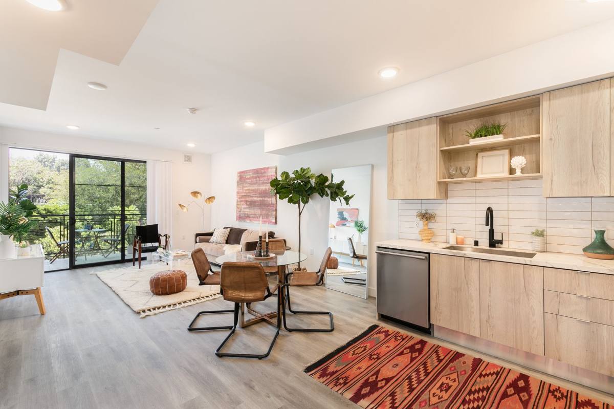 Condo for rent at 3160 Riverside Dr, Los Angeles, CA 90027