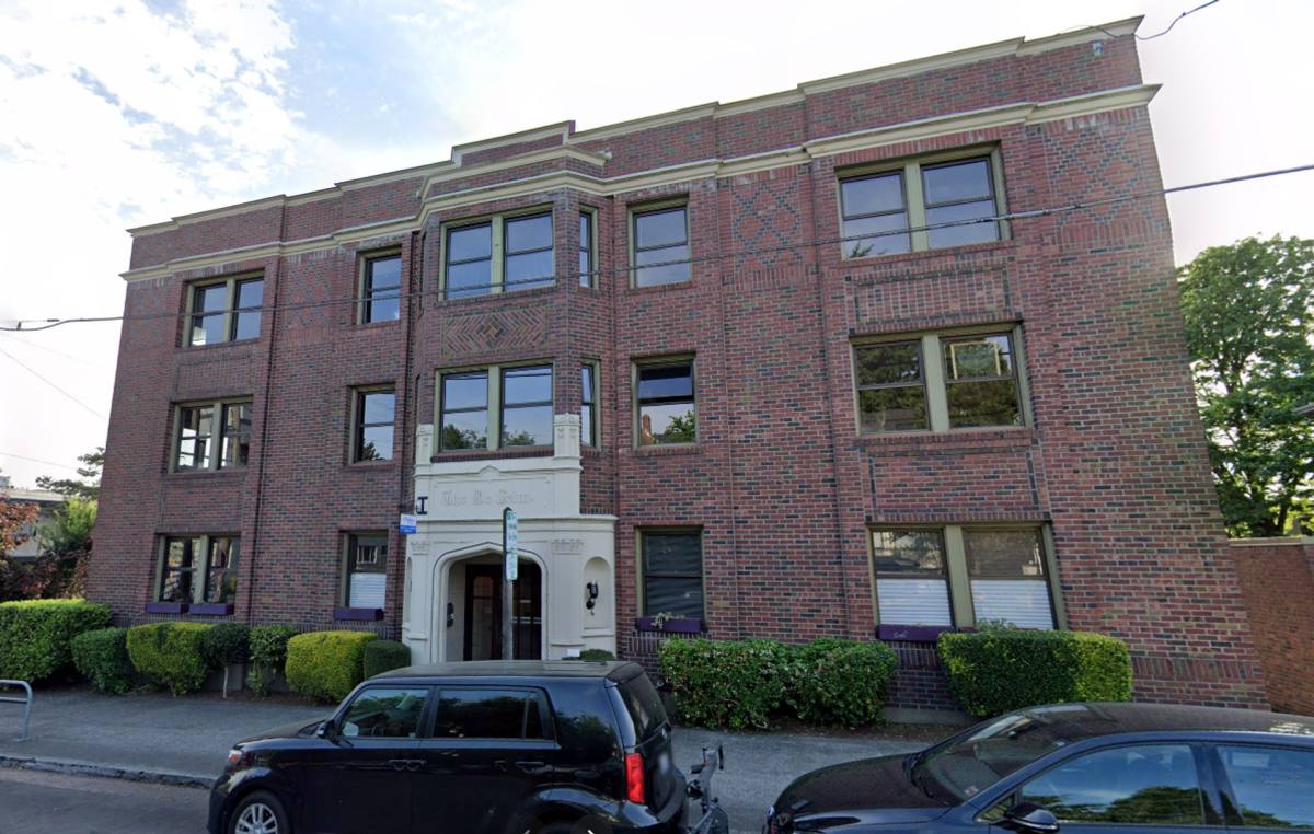 Apartment for rent at 403 14th Ave E, Seattle, WA 98112