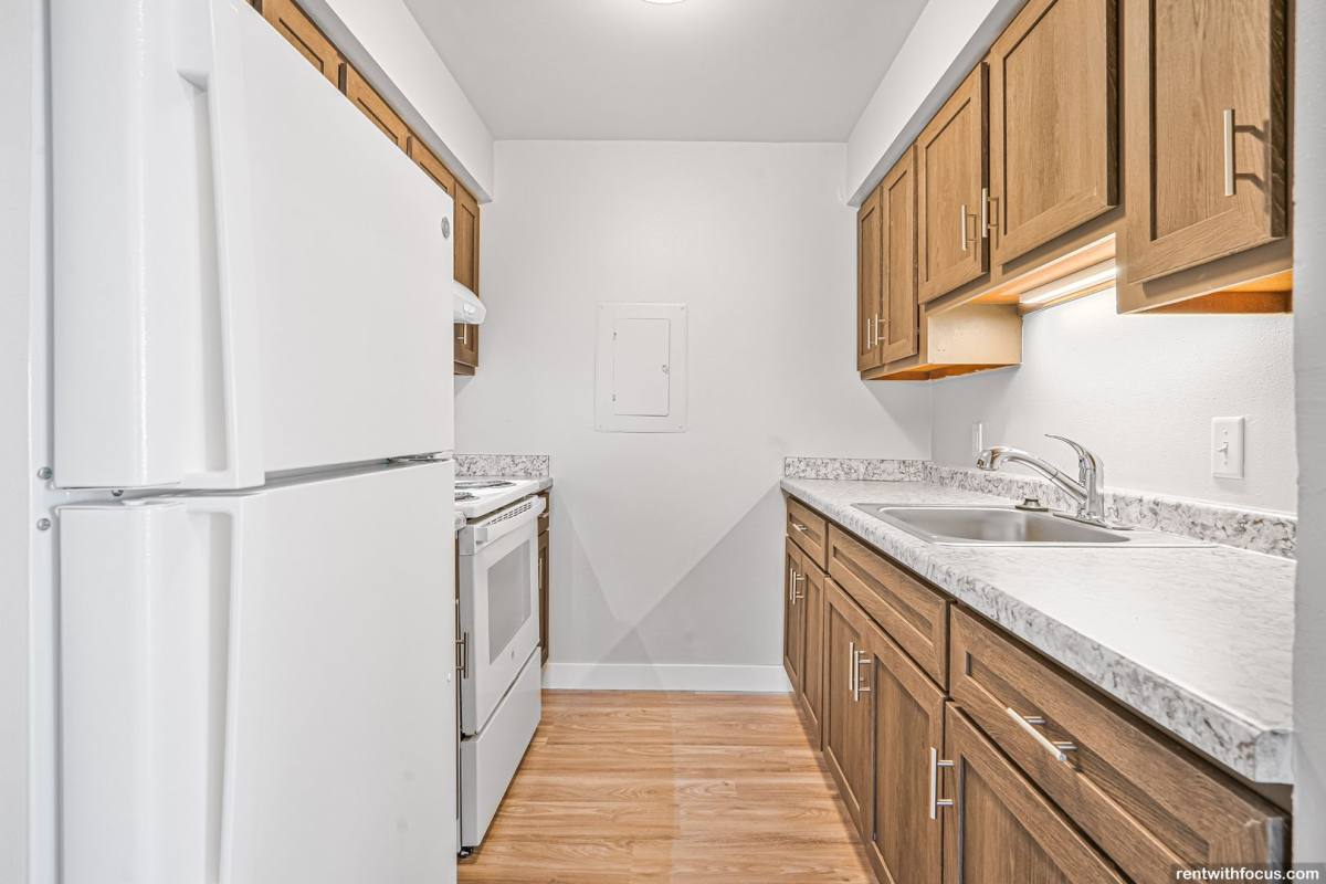 Apartment for rent at 200 E Armstrong St, Gillett, WI 54124