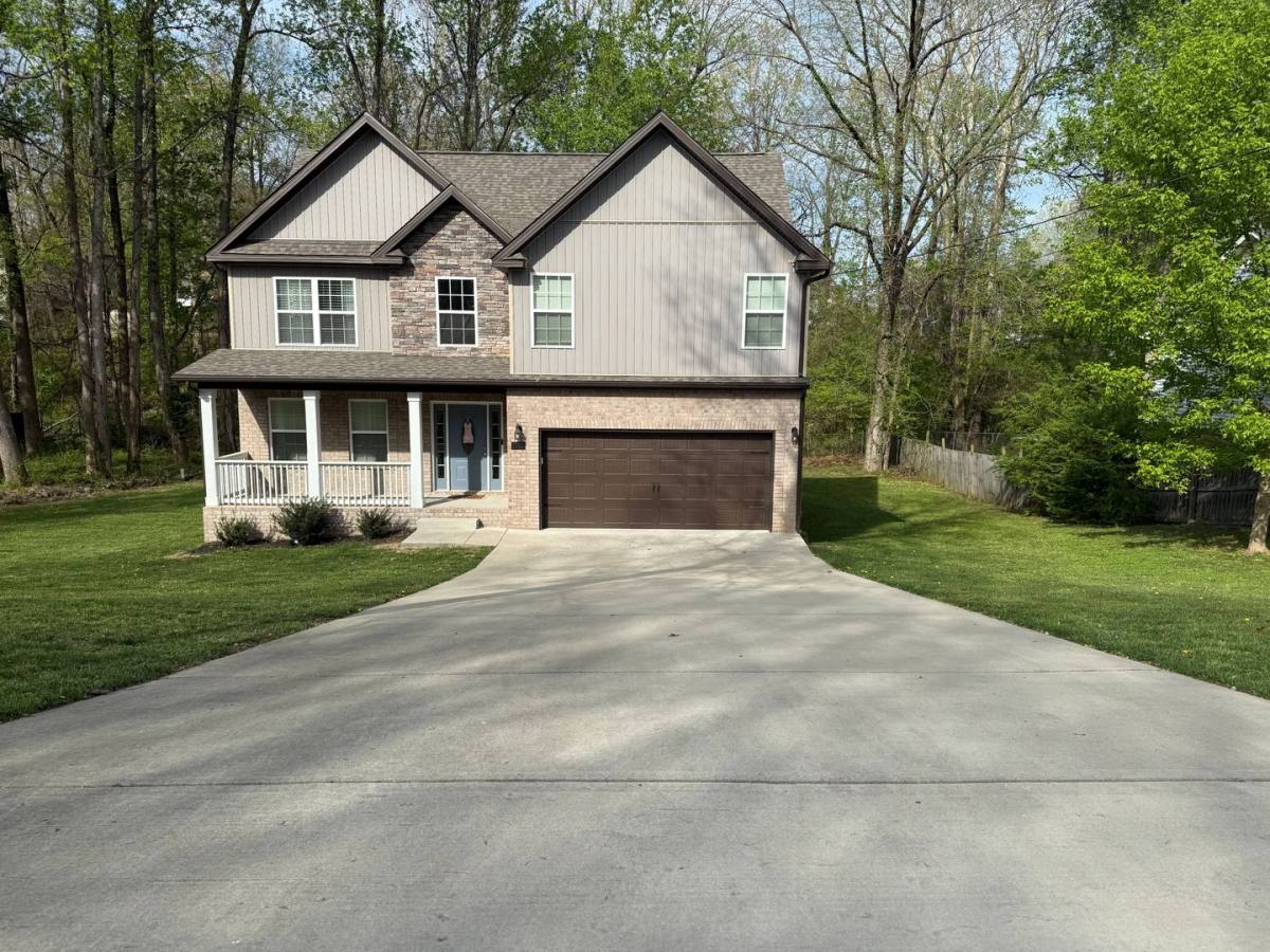 House for rent at 1110 Stonebrook Dr, Clarksville, TN 37042