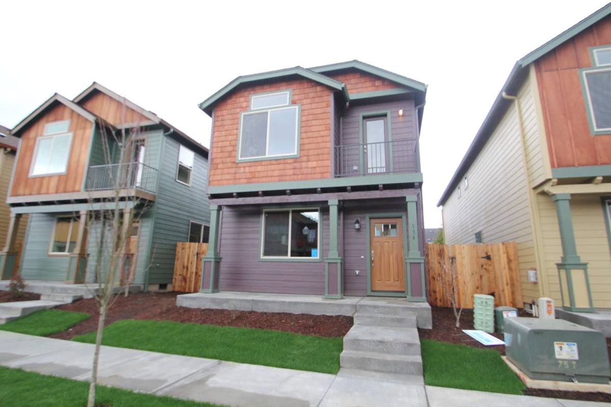 House for rent at 134 NW 76th St, Vancouver, WA 98665